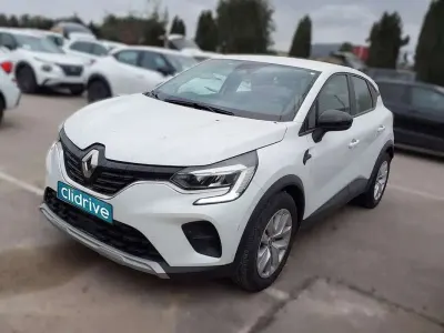 Usado Renault Captur Evolution 145 CV (106 kW) 2023 Blanco SUV