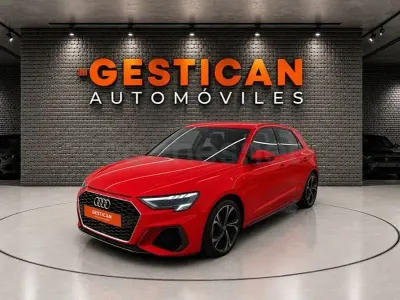 Usado Audi A3 S-Line 204 CV (150 kW) 2021 Rojo Berlina