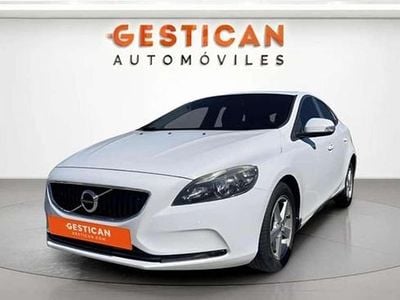 Usado Volvo V40 Momentum 122 CV (89 kW) 2017 Blanco Utilitario