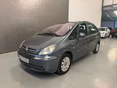 Usado Citroën C4 Picasso 110 CV (80 kW) 2010 Beige Monovolumen