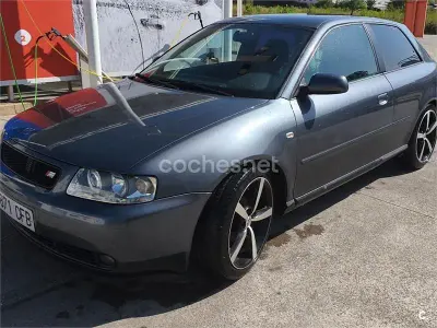 Usado Audi A3 Ambition 102 CV (75 kW) 2003 Gris / plata Utilitario