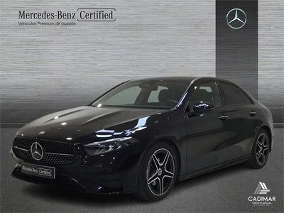 Negro Usado 2024 Mercedes A180 AMG line Berlina | 37.900 € (Caro)