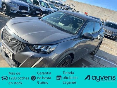 Usado Peugeot 2008 Active 110 CV (80 kW) 2021 Gris oscuro SUV