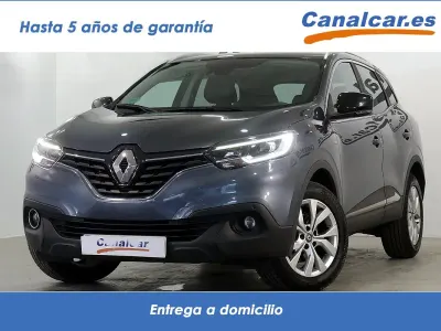 Usado Renault Kadjar LIMITED 132 CV (97 kW) 2018 Gris SUV