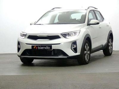 Usado Kia Stonic 84 HP (61 kW) 2023 Branco SUV