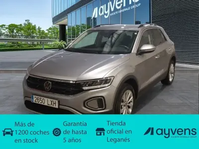 Usado VW T-Roc Life 116 CV (85 kW) 2022 Gris SUV