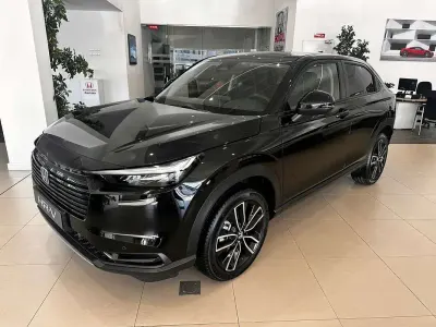 Usado Honda HR-V 125 CV (91 kW) 2025 Negro SUV