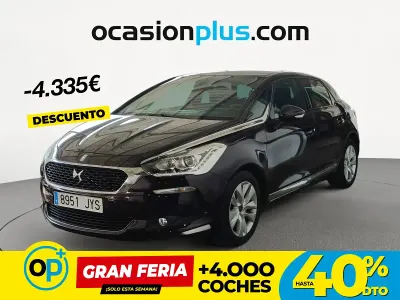 Usado DS Automobiles DS5 120 CV (88 kW) 2017 Negro Utilitario