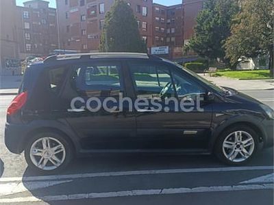 Usado Renault Scénic II Dynamique 130 CV (95 kW) 2007 Beige Monovolumen