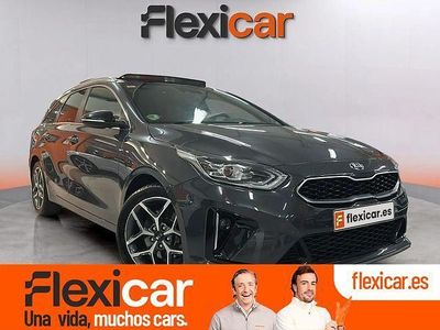 Usado Kia Ceed GT GT-Line 140 CV (102 kW) 2019 Gris / plata Familiar