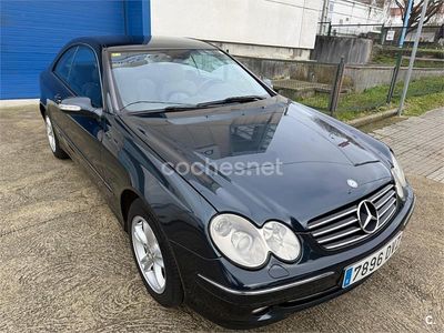 Negro Usado 2005 Mercedes CLK270 Avantgarde Coupe | 3999 € (Caro)