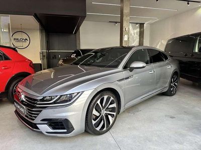 Plateado Usado 2018 VW Arteon R-line Coupe | 32.950 € (Caro)