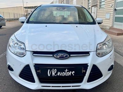 Usado Ford Focus Sport 115 CV (84 kW) 2014 Blanco Berlina
