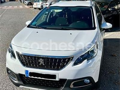 Usado Peugeot 2008 Allure 110 CV (80 kW) 2018 Blanco SUV