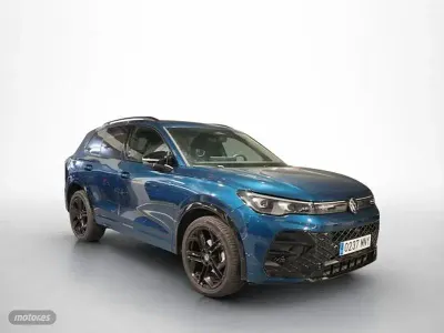 Usado VW Tiguan R-line 150 CV (110 kW) 2024 Azul SUV