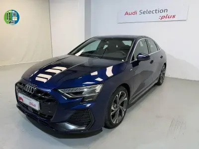 Usado Audi A3 S-Line 150 CV (110 kW) 2025 Azul Berlina