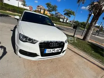 Usado Audi A3 S-Line 150 CV (110 kW) 2015 Blanco Berlina