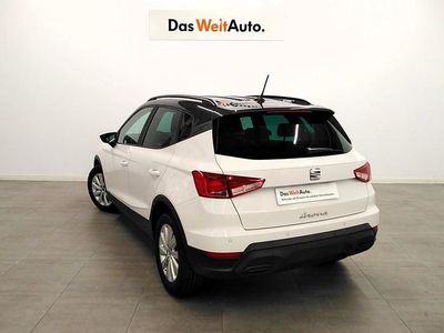 Używany Seat Arona Style 115 KM (84 kW) 2025 Biały SUV