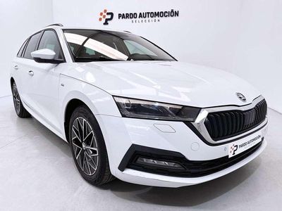 Blanco Usado 2021 Skoda Octavia Clever Familiar | 19.900 € (Precio justo)