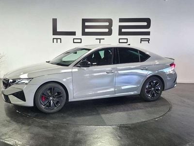 Usado Skoda Octavia RS 265 CV (194 kW) 2025 Gris Utilitario