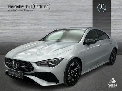 Gris Usado 2025 Mercedes CLA220 Berlina | 41.500 € (Buen precio)