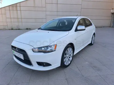 Usado Mitsubishi Lancer Sportback Motion 143 CV (105 kW) 2009 Blanco Berlina