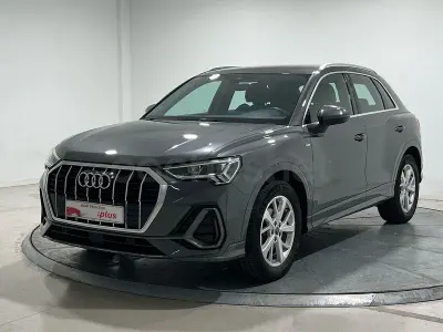 Usado Audi Q3 S-Line 150 CV (110 kW) 2021 Gris / plata SUV