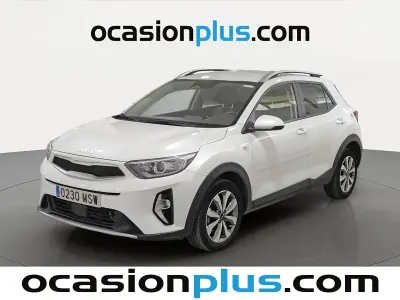 Usado Kia Stonic 101 CV (74 kW) 2024 Blanco SUV
