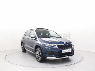 Usado Skoda Karoq 150 CV (110 kW) 2021 Azul SUV