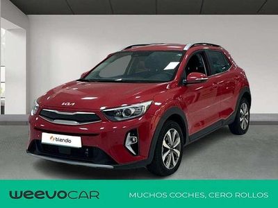 Rojo Usado 2024 Kia Stonic SUV | 17.990 € (Precio justo)