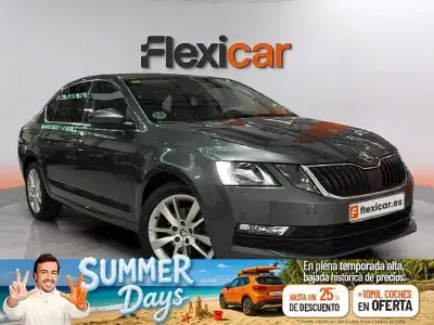 Usado Skoda Octavia Ambition 150 CV (110 kW) 2018 Gris Berlina