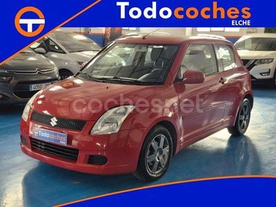 Usado Suzuki Swift GL 75 CV (55 kW) 2008 Rojo Berlina