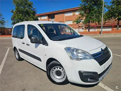 Usado Citroën Berlingo Live 100 CV (73 kW) 2018 Blanco Monovolumen