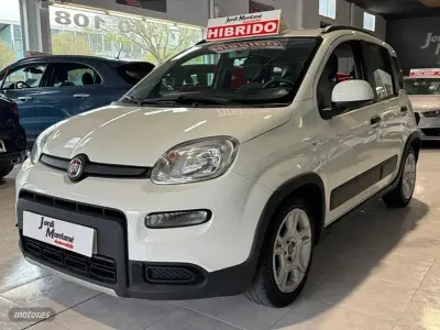 Usado Fiat Panda Cross Cross 70 CV (51 kW) 2022 Blanco Utilitario