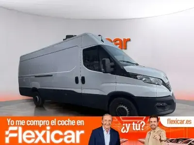 Usado Iveco Daily 156 CV (114 kW) 2023 Blanco Berlina