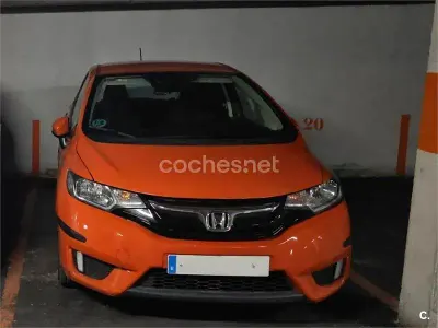 Usado Honda Jazz Comfort 102 CV (75 kW) 2016 Naranja Utilitario