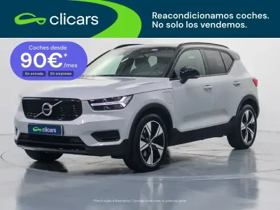 Usado Volvo XC40 Plus 262 CV (192 kW) 2022 Gris / plata SUV