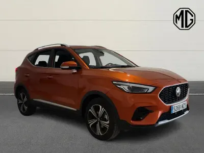 Usado MG ZS Comfort 106 CV (77 kW) 2025 Naranja SUV