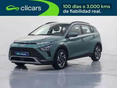 Usado Hyundai Bayon 84 CV (61 kW) 2023 Gris SUV