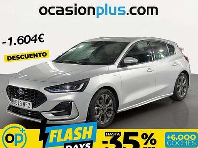 Usado Ford Focus ST-Line 125 CV (91 kW) 2023 Plateado Utilitario