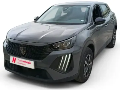 Usado Peugeot 2008 Active 101 CV (74 kW) 2023 Gris SUV