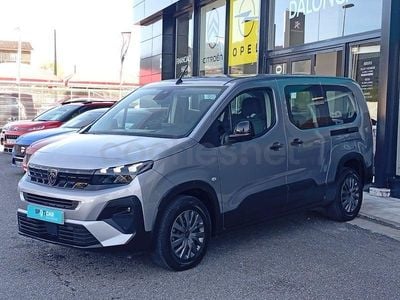 Usado Peugeot Rifter Allure 100 CV (73 kW) 2025 Gris / plata Monovolumen