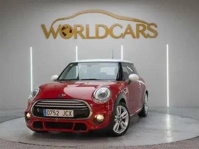 Usado Mini Cooper D 116 CV (85 kW) 2015 Rojo Utilitario