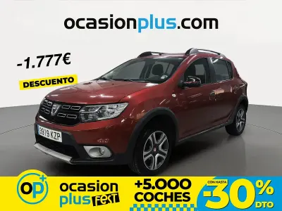 Usado Dacia Sandero 90 CV (66 kW) 2019 Rojo