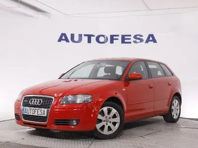 Usado Audi A3 Sportback 140 CV (102 kW) 2006 Rojo Utilitario