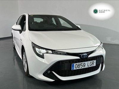 Usado Toyota Corolla Active 122 CV (89 kW) 2020 Blanco Familiar