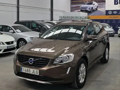 Usado Volvo XC60 Summum 150 CV (110 kW) 2016 Marrón SUV