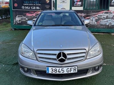 Gris / plata Usado 2011 Mercedes C200 Elegance Berlina | 7900 € (Precio justo)