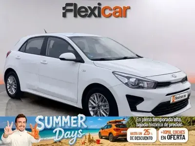 Usado Kia Rio 100 CV (73 kW) 2021 Blanco