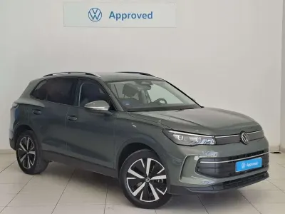 Usado VW Tiguan 204 CV (150 kW) 2025 Verde SUV